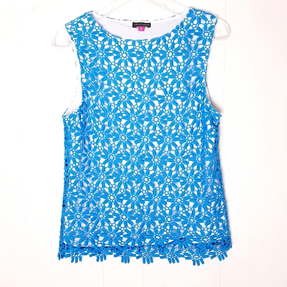 Vince Camuto Tops - Vince Camuto Floral Tank Top